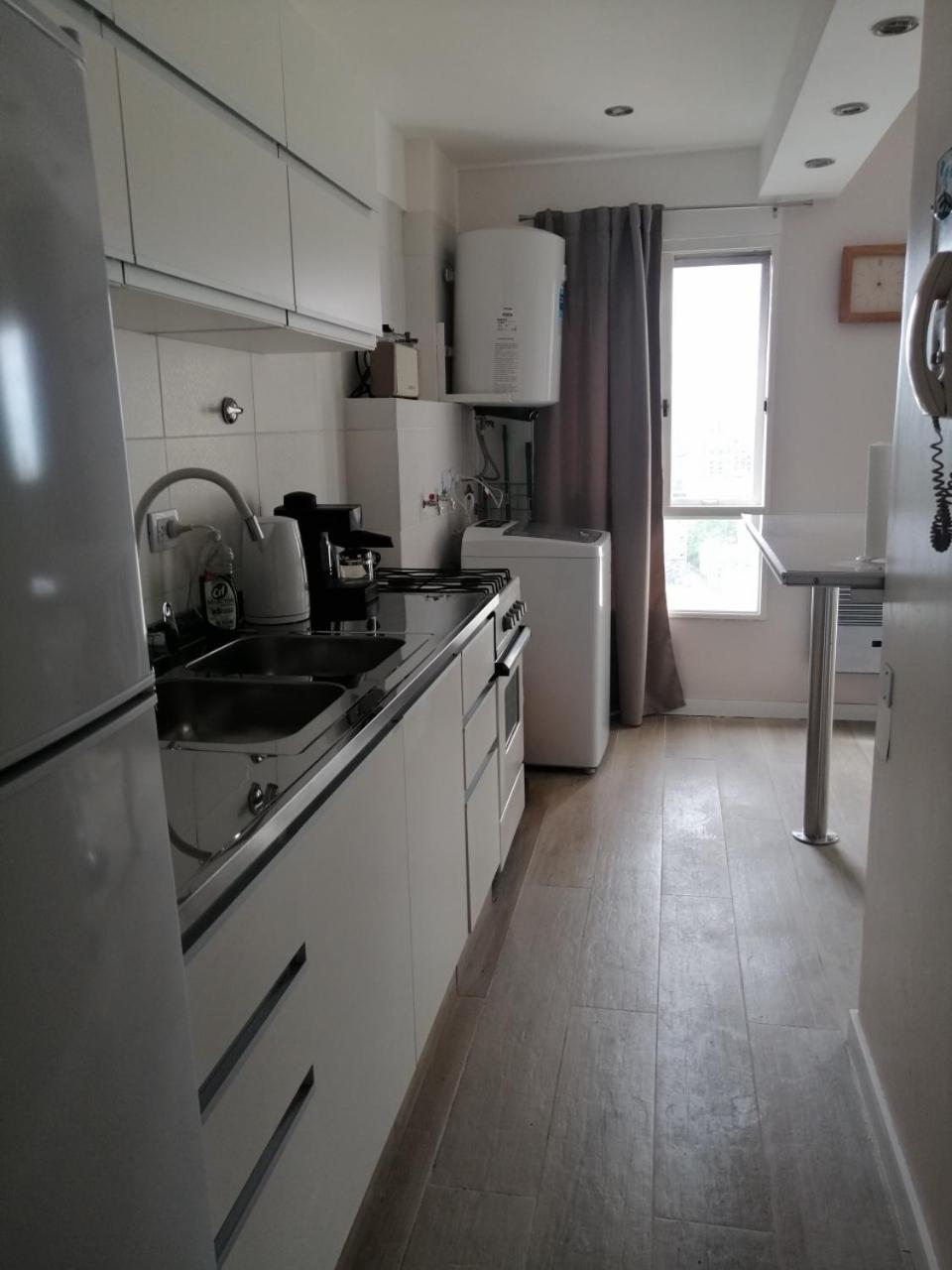 Petit Apartment En Avenida Belgrano ブエノスアイレス エクステリア 写真